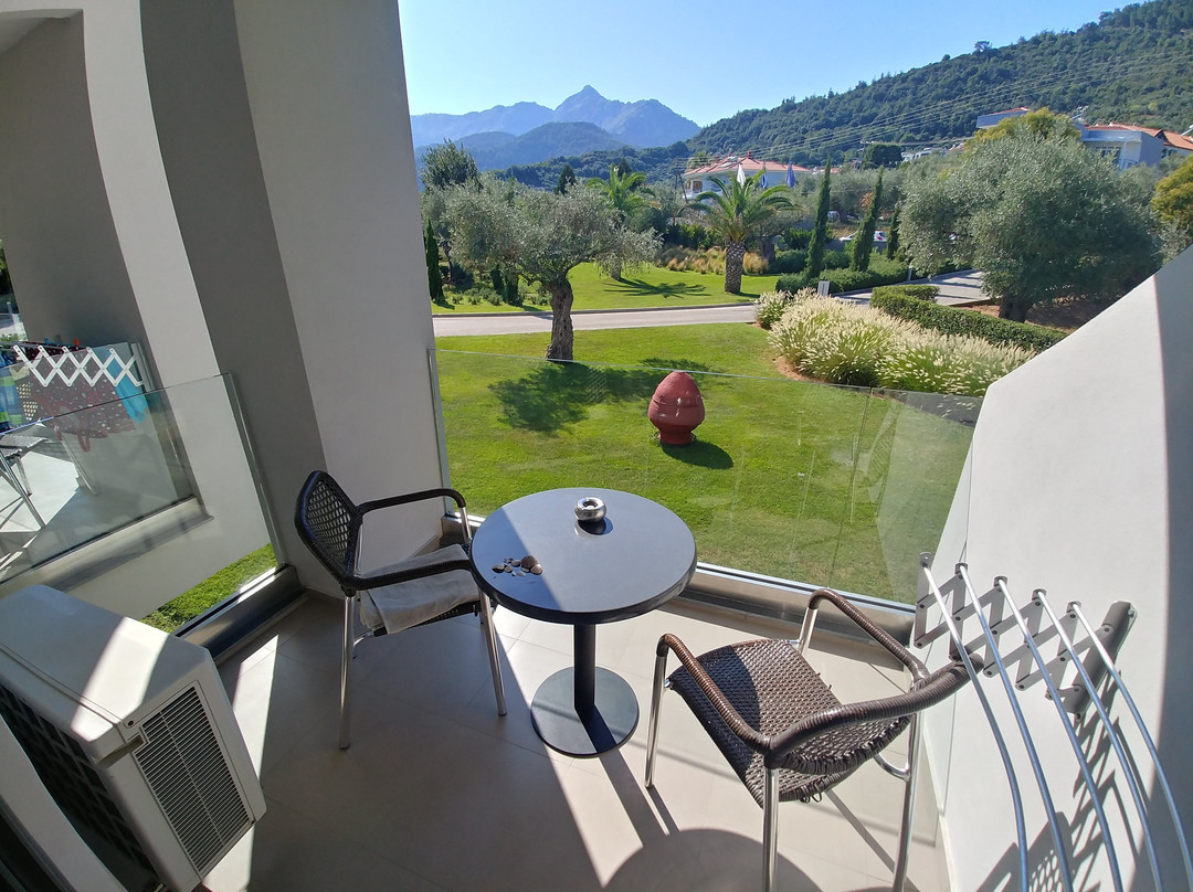 Princess Golden Beach Hotel主图