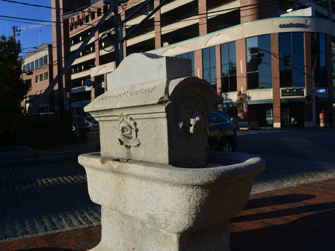 Market Street-波特兰必去景点