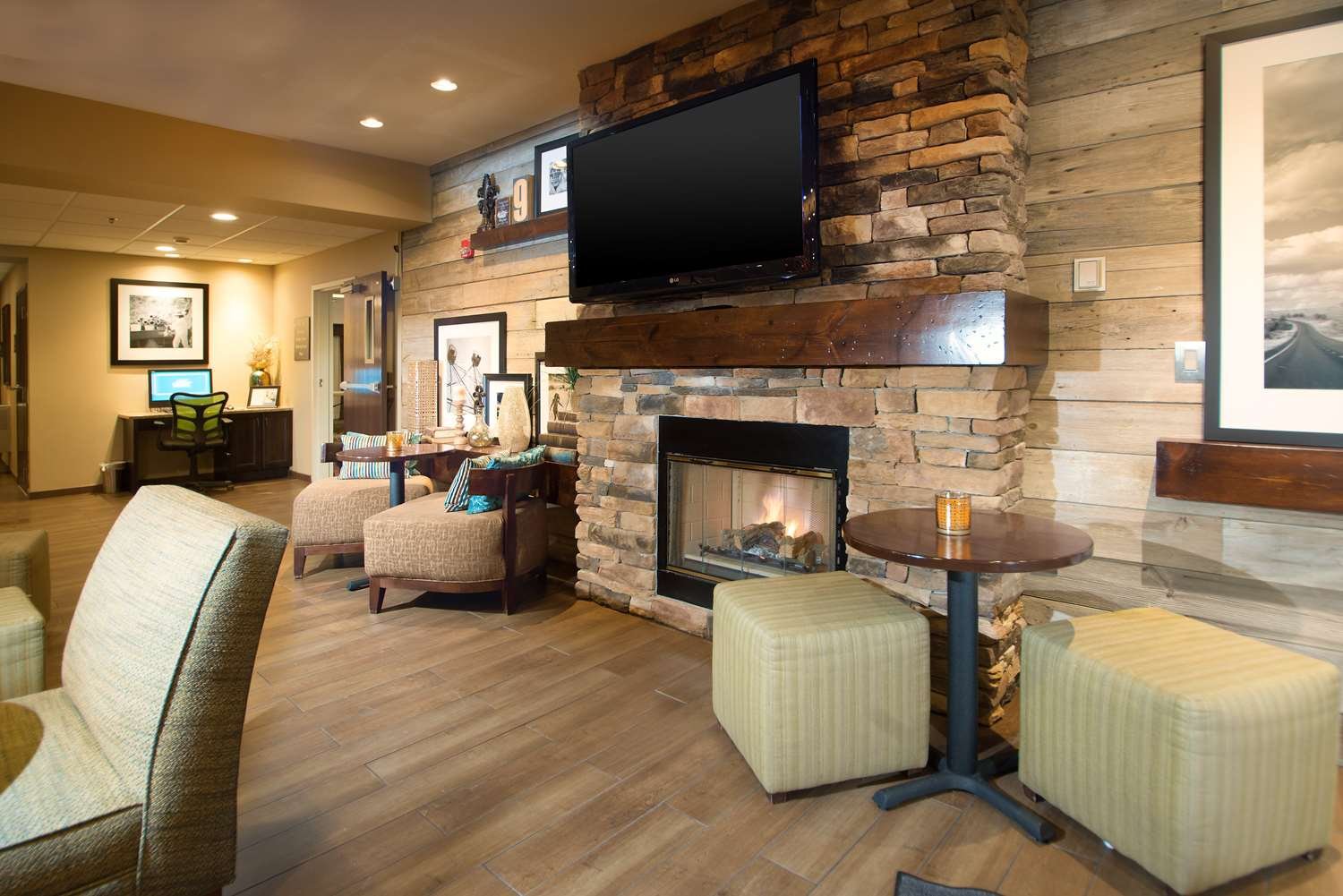 Hampton Inn Tiffin-官方
