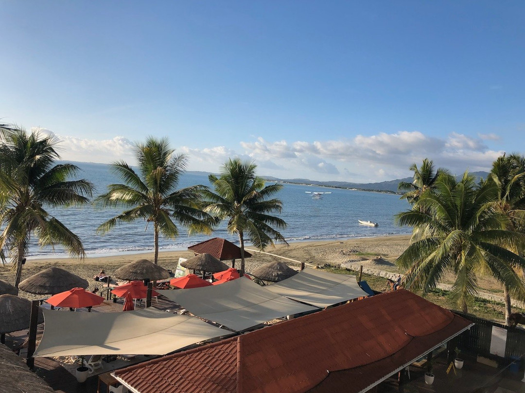 走私者海湾沙滩度假酒店主图