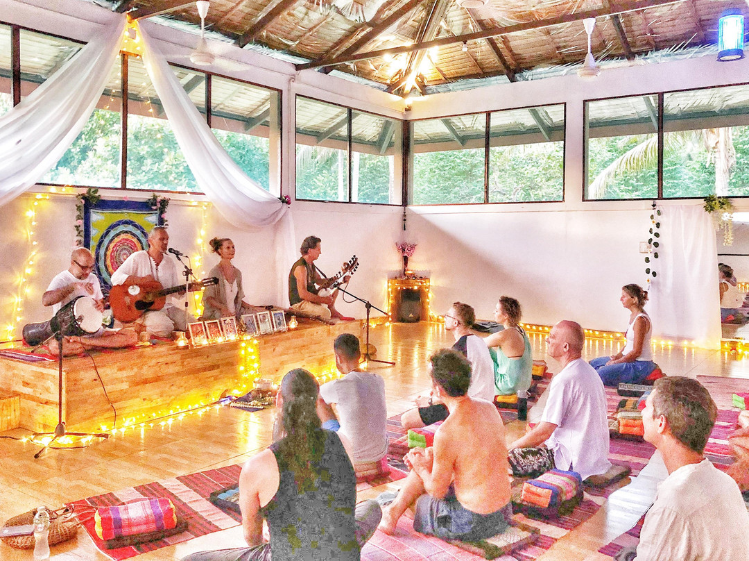 Shakti yoga retreat center景点图片