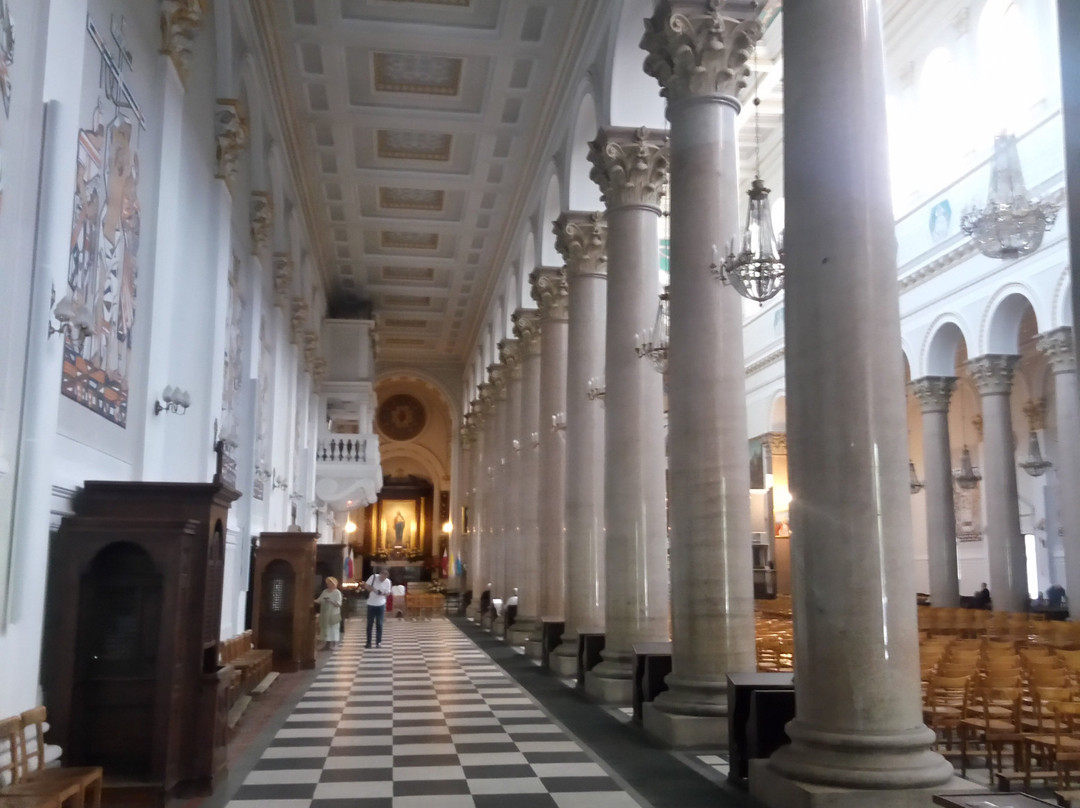 Basilica of the Sacred Heart of Jesus景点图片