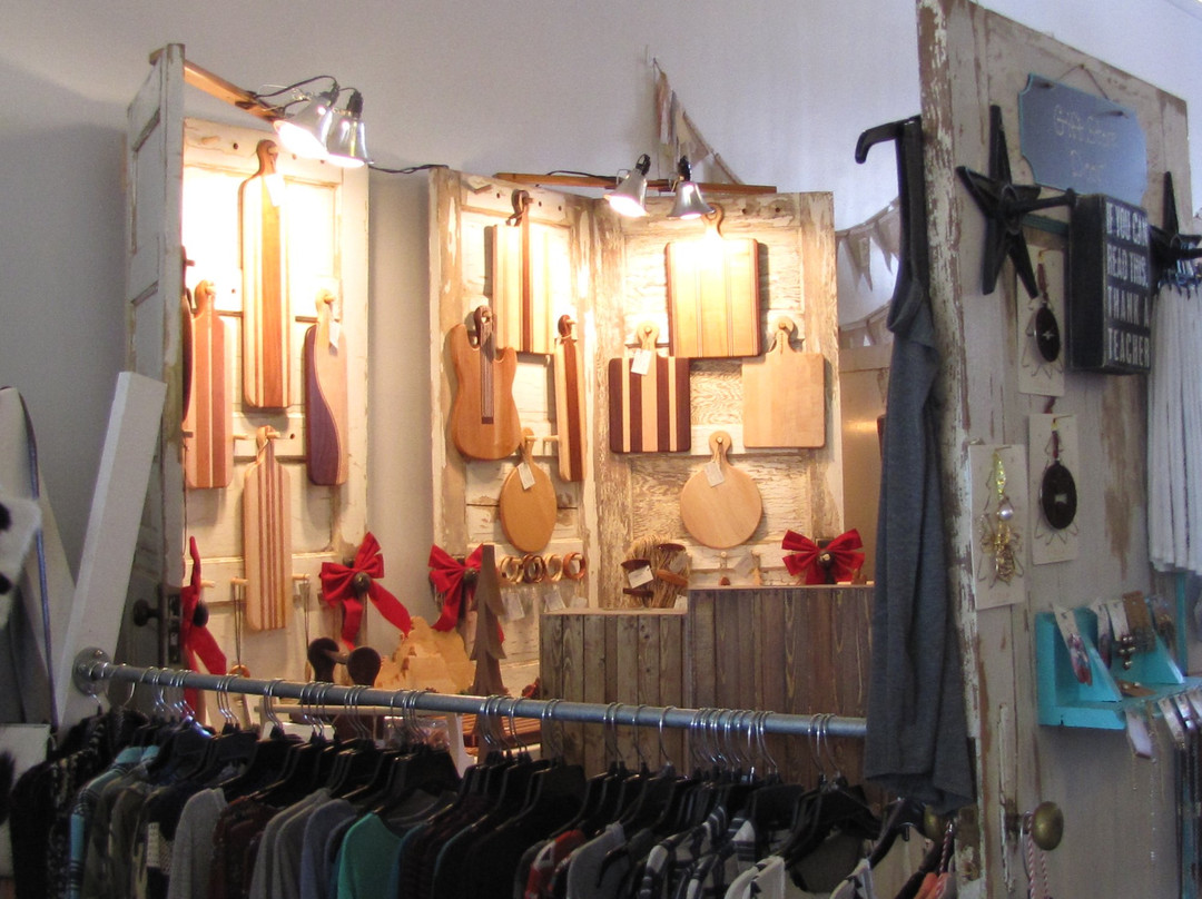 Franklin旅游景点-Mustard Seed Market