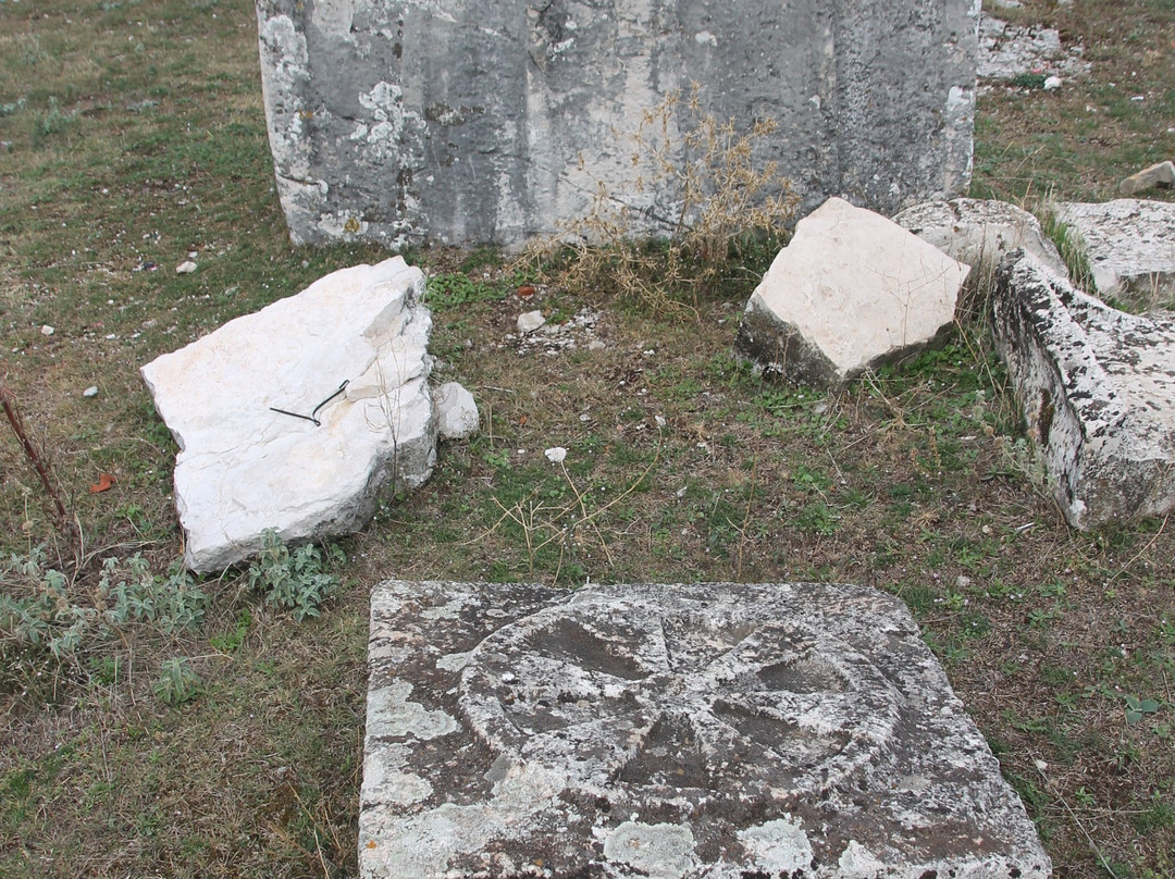 Necropolis of Tombstones-Bileca必去景点