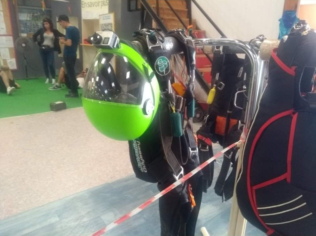 Pau Skydive-Lasclaveries必去景点