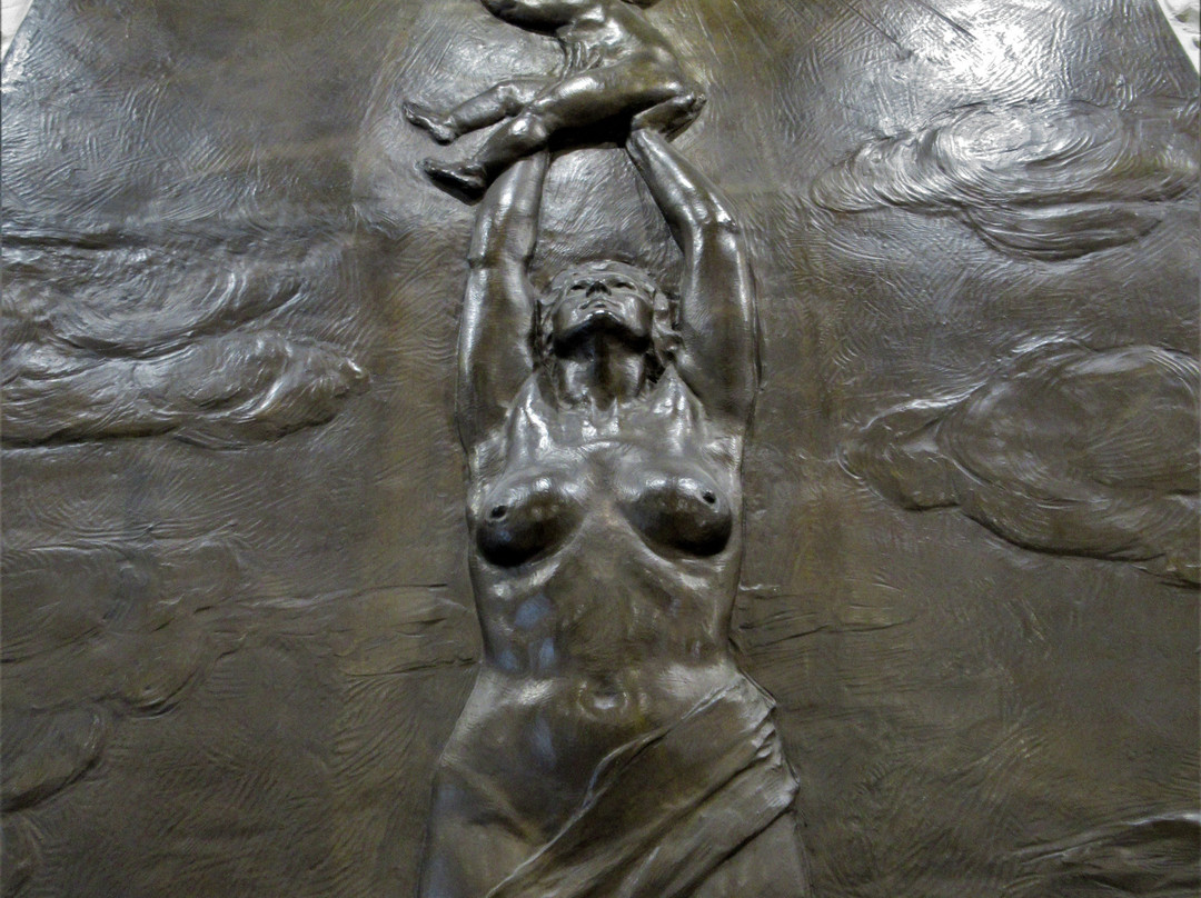Le Monument aux Morts-欧贝维利耶必去景点