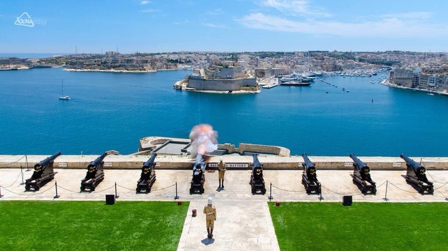 Malta Self Drive Boats-斯利马必去景点