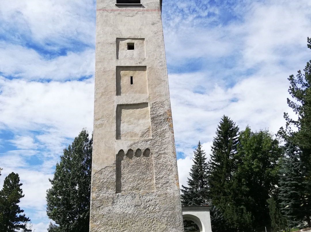 Leaning Tower-圣莫里茨必去景点