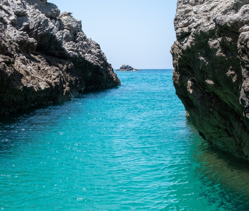 Mondo Blu Diving-Capo Vaticano必去景点