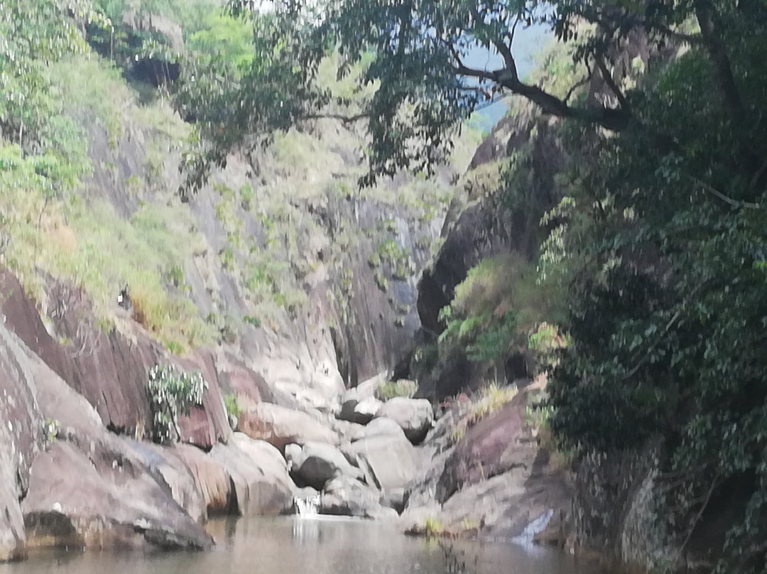 Pahanthudawa Waterfall-Belihuloya必去景点