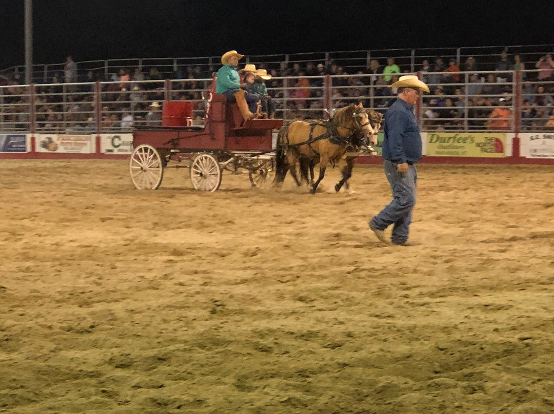 Pond Hill Ranch and Pro Rodeo-Castleton必去景点