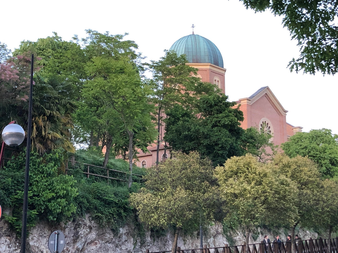 Duomo dei Santi Pietro ed Eliseo景点图片