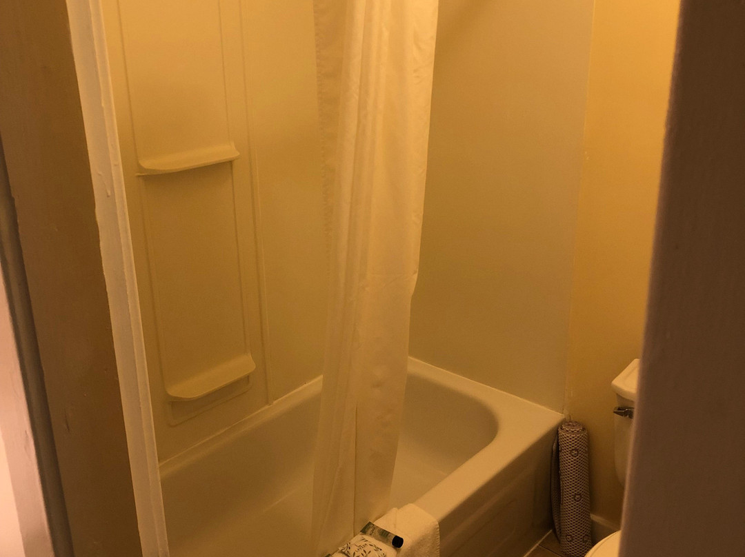 The Wells Hotel主图