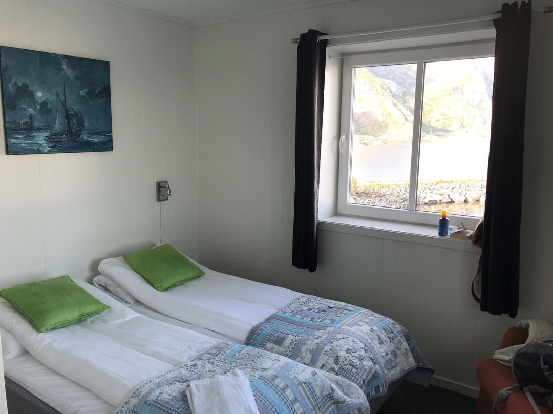 Fast Hotel Henningsvær主图