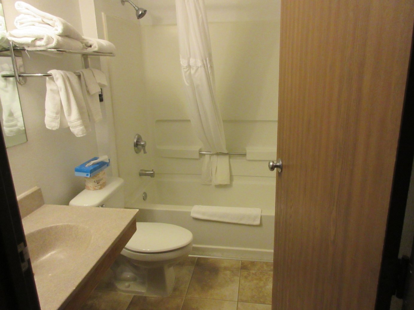 温尼马卡速8酒店-浴室