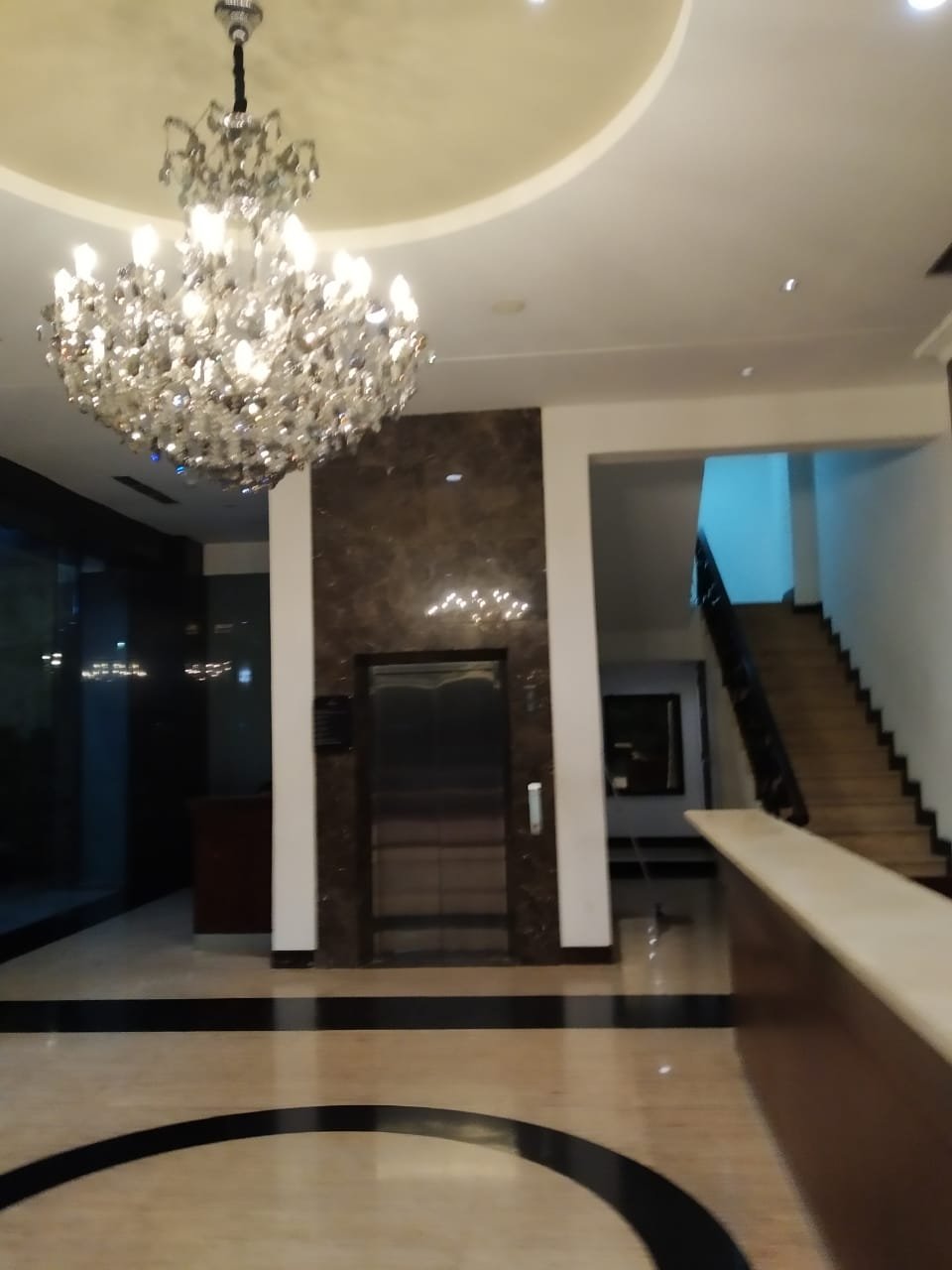 米拉大酒店-portrait