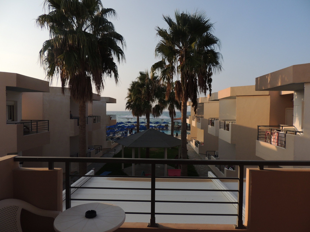 Krini Beach Hotel主图