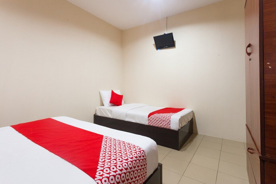 Melintang Hotel