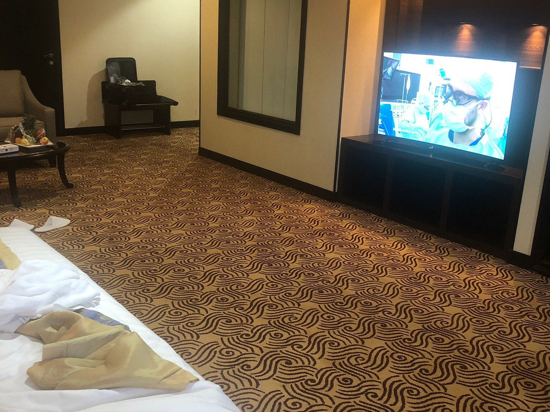 Awaliv International Hotel主图