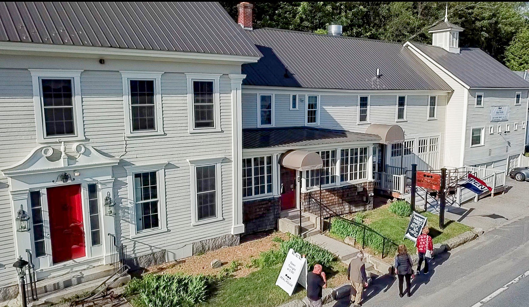 The Beal House-官方