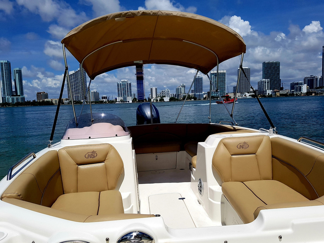 Miami Rent Boat-迈阿密必去景点