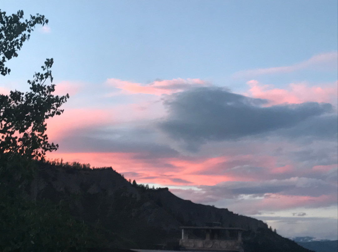 Mountain Chalet Snowmass主图