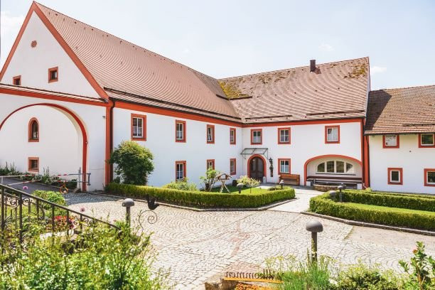 Hotel Schlossgasthof Roesch主图