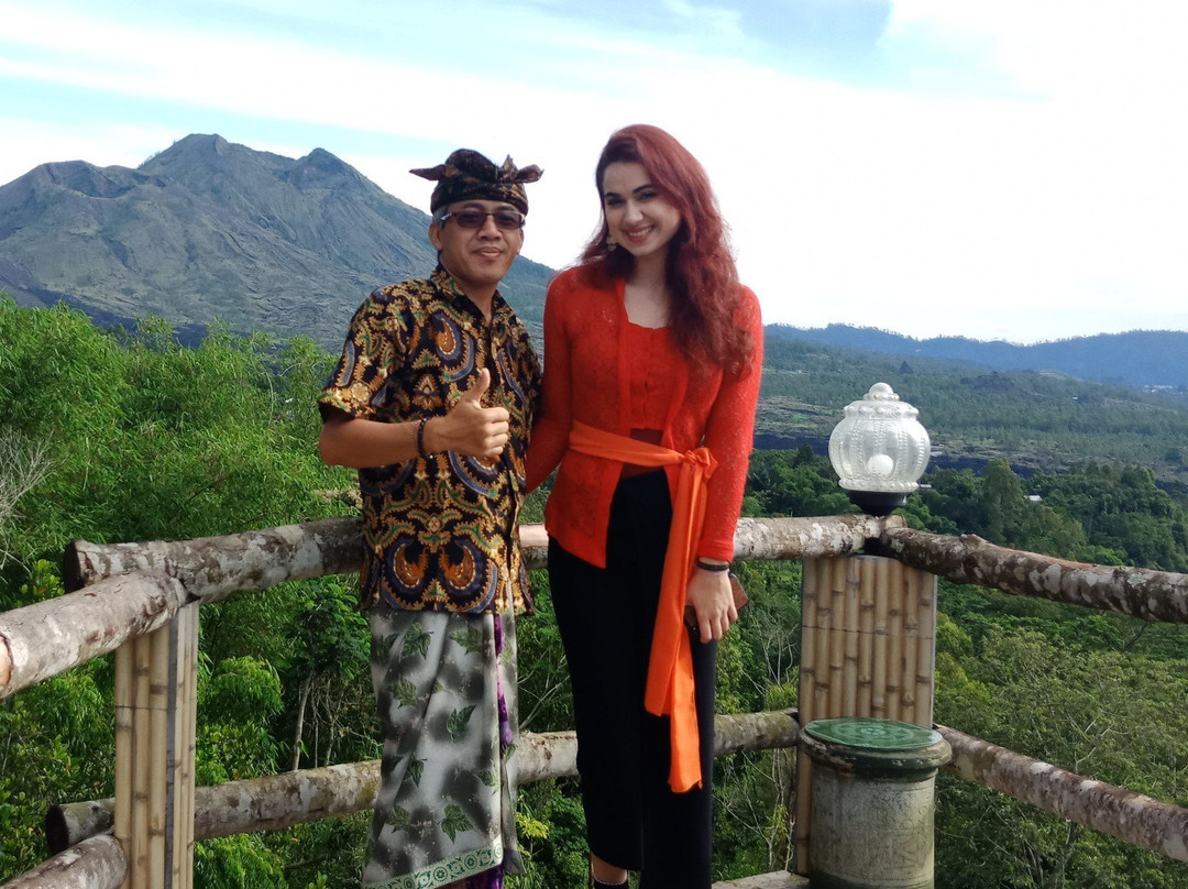 Tiing Bali Guest House主图