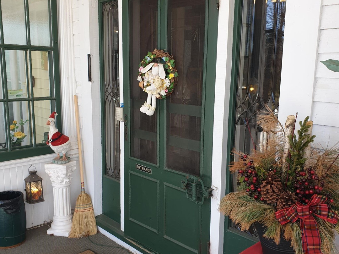 Marshlands Inn主图