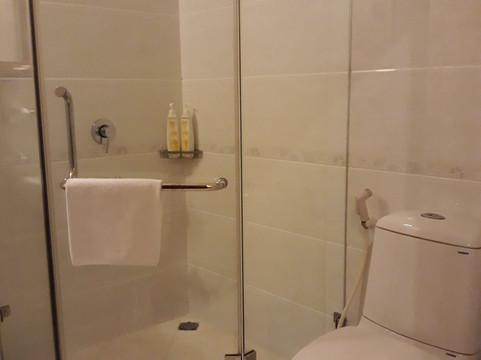 新山一西贡酒店主图