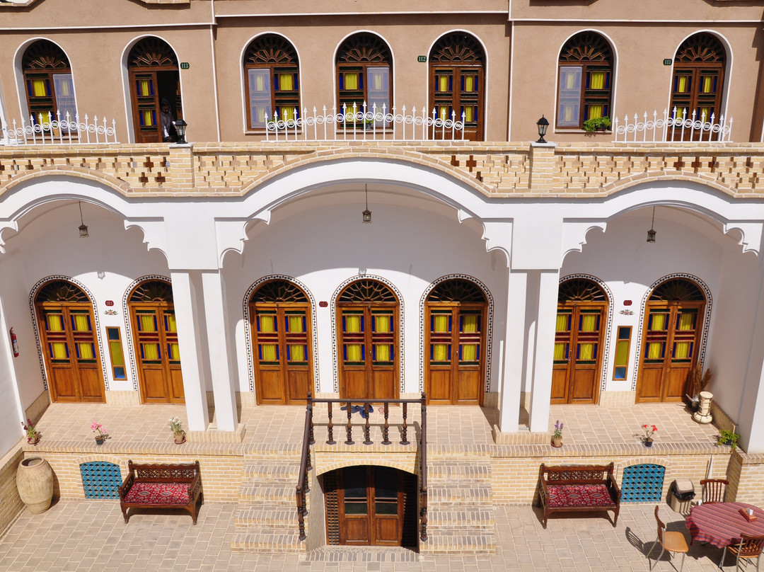 Amirza Traditional Hotel主图