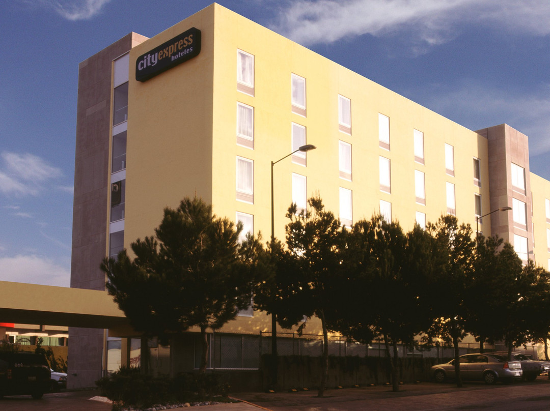 City Express By Marriott Saltillo Norte主图