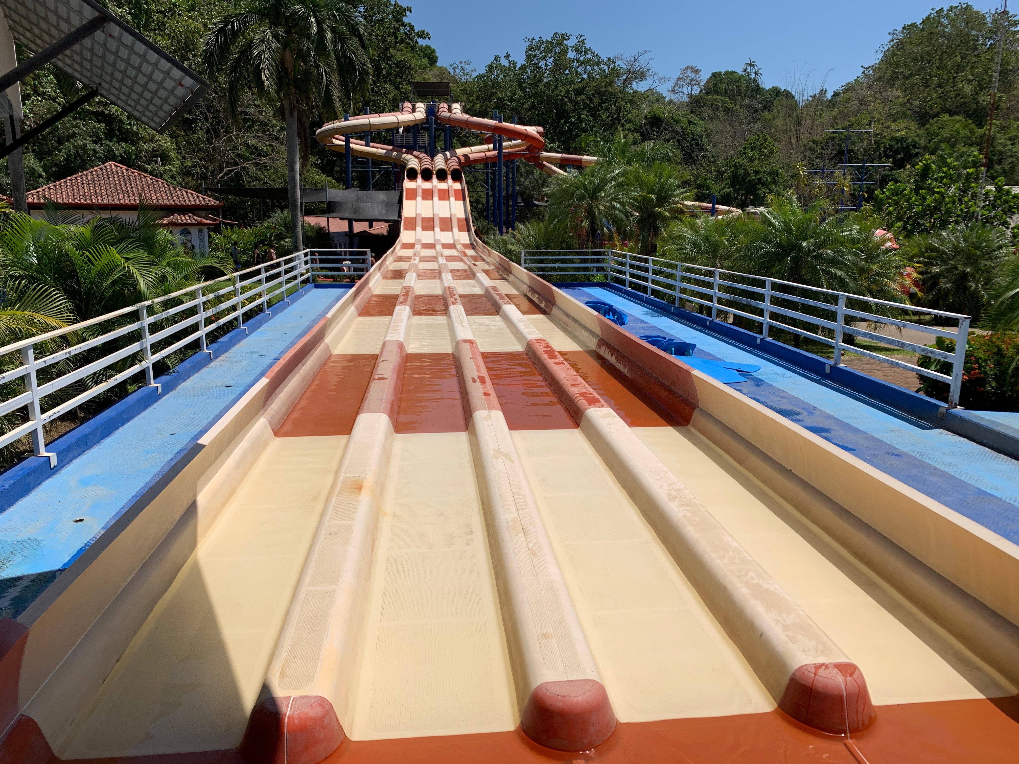 Hotel Villas Fantasía del Pacifico-泳池