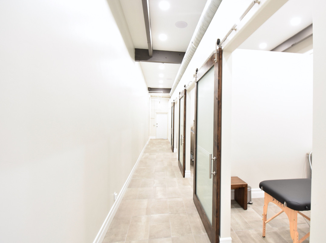 Rejuv-恩西尼塔斯必去景点