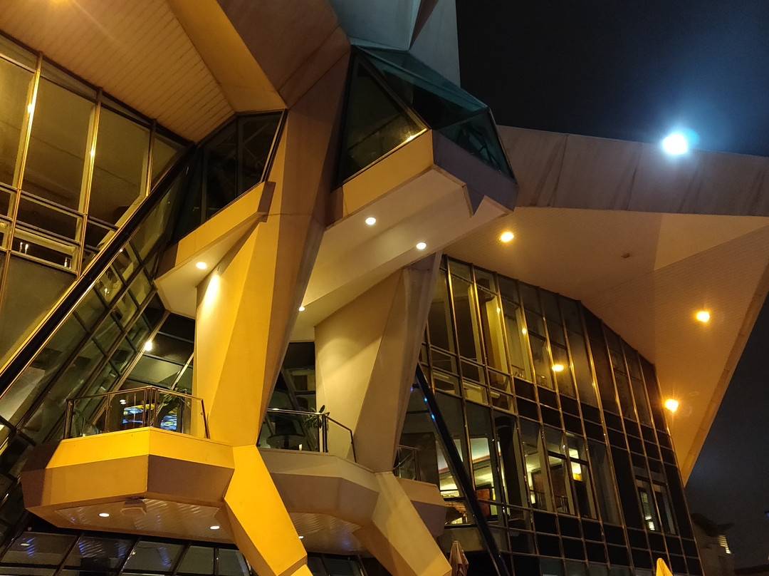 阿布扎比高尔夫俱乐部-阿布扎比必去景点