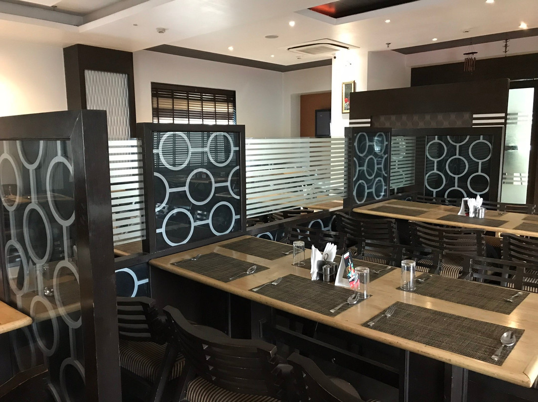 皇家大酒店周围环境主图