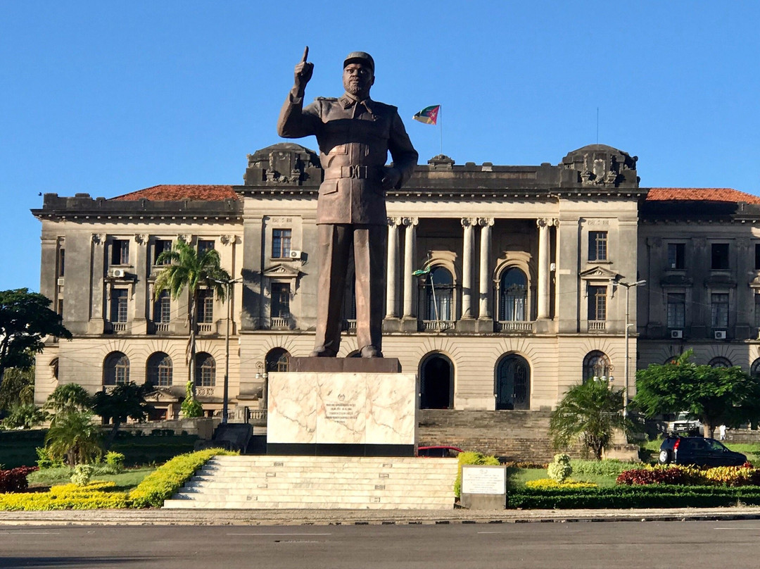 Praça da Independência景点图片