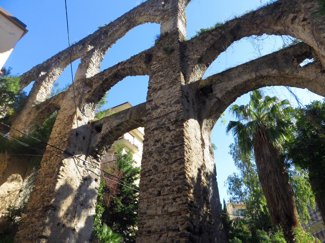 Medieval Aqueduct景点图片
