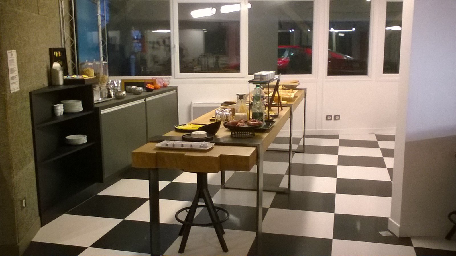 Enzo Hotels Trappes-餐饮