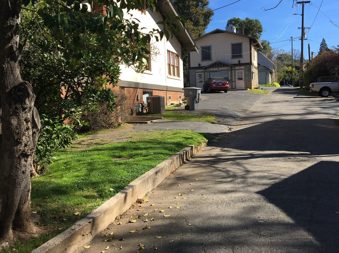 Awaken Integrative Bodywork-Auburn必去景点