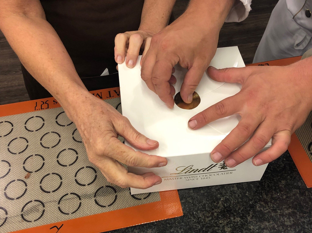 Lindt Chocolate Studio-桑顿必去景点