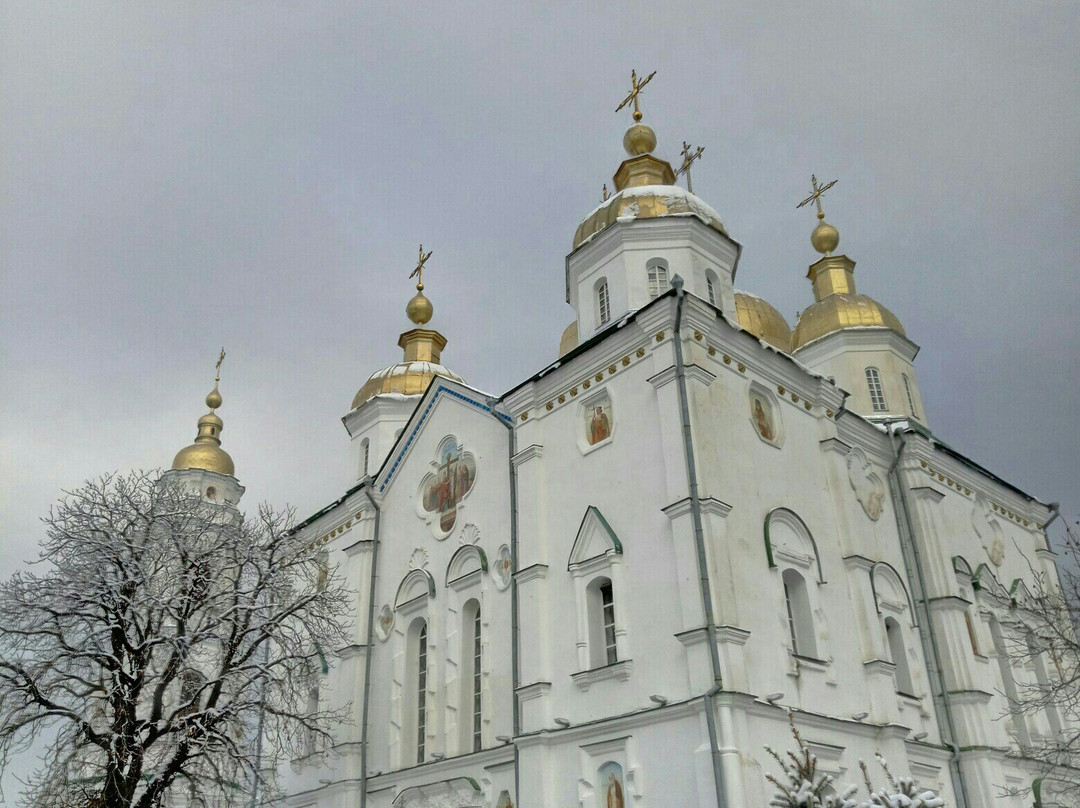 The Holy Cross Exaltation Monastery-Poltava必去景点