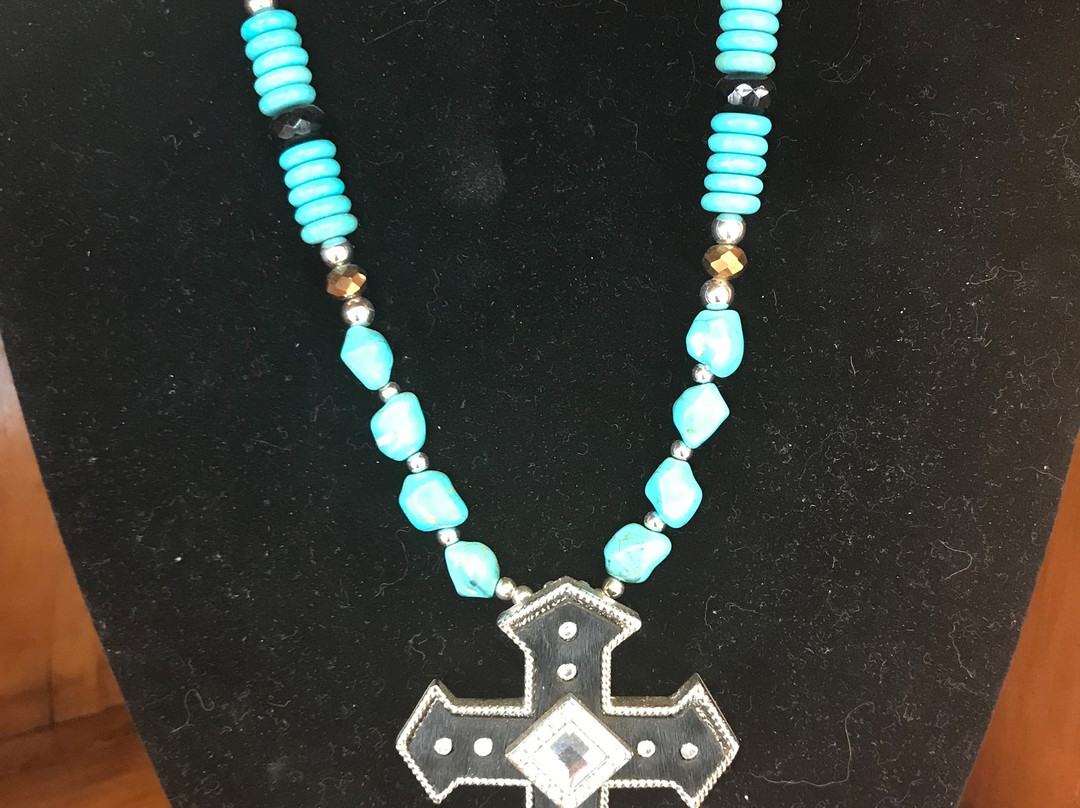 Two Rivers Art Gallery-Chiloquin必去景点