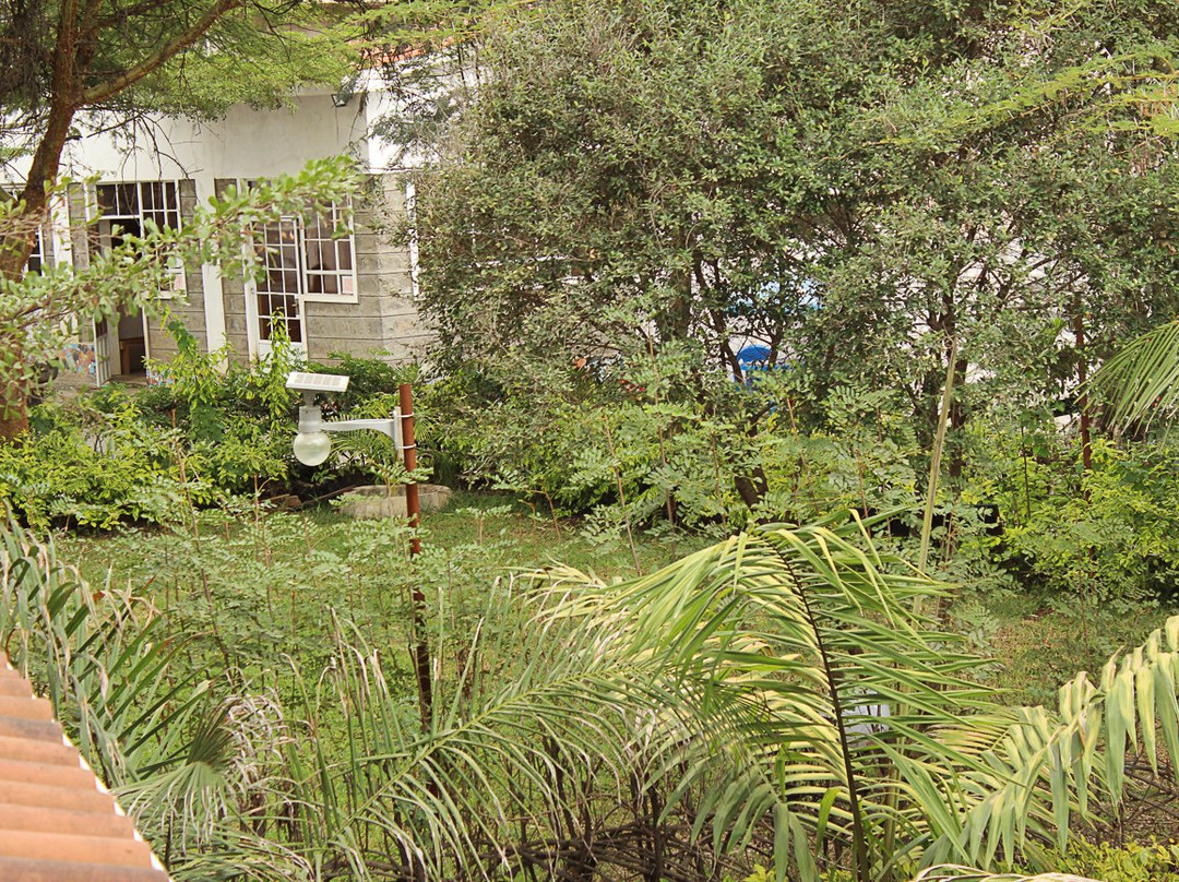 The White Resort Athi River主图