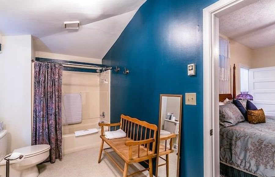 The Buckhorn Inn主图