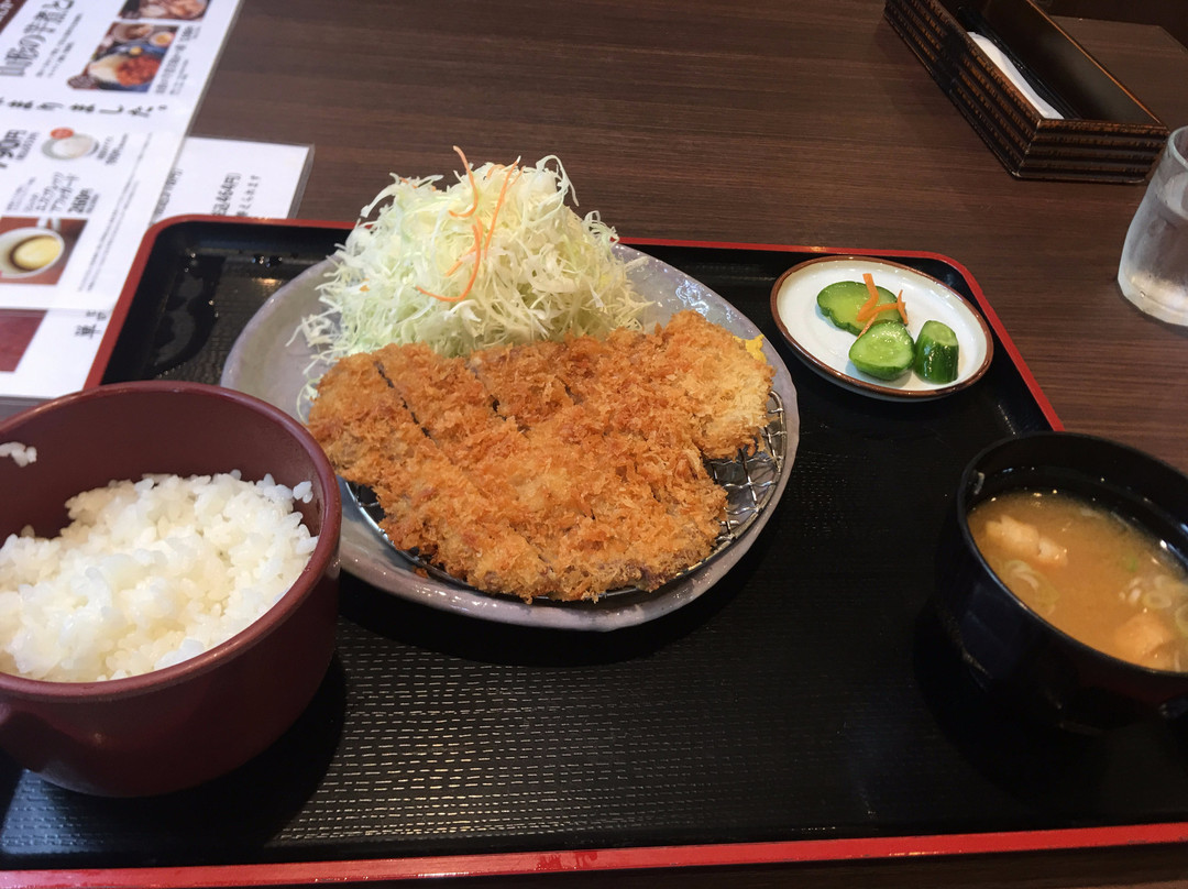 とん八　新庄駅東口店