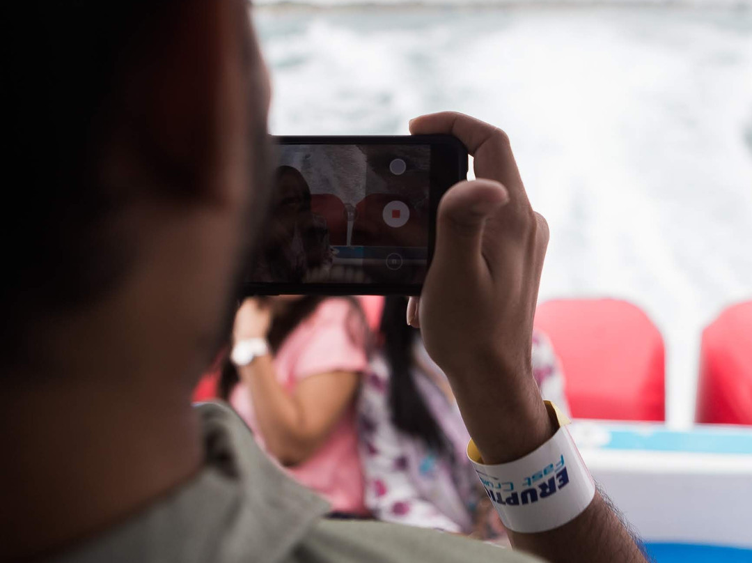 Eruption Fast Cruise-Serangan必去景点