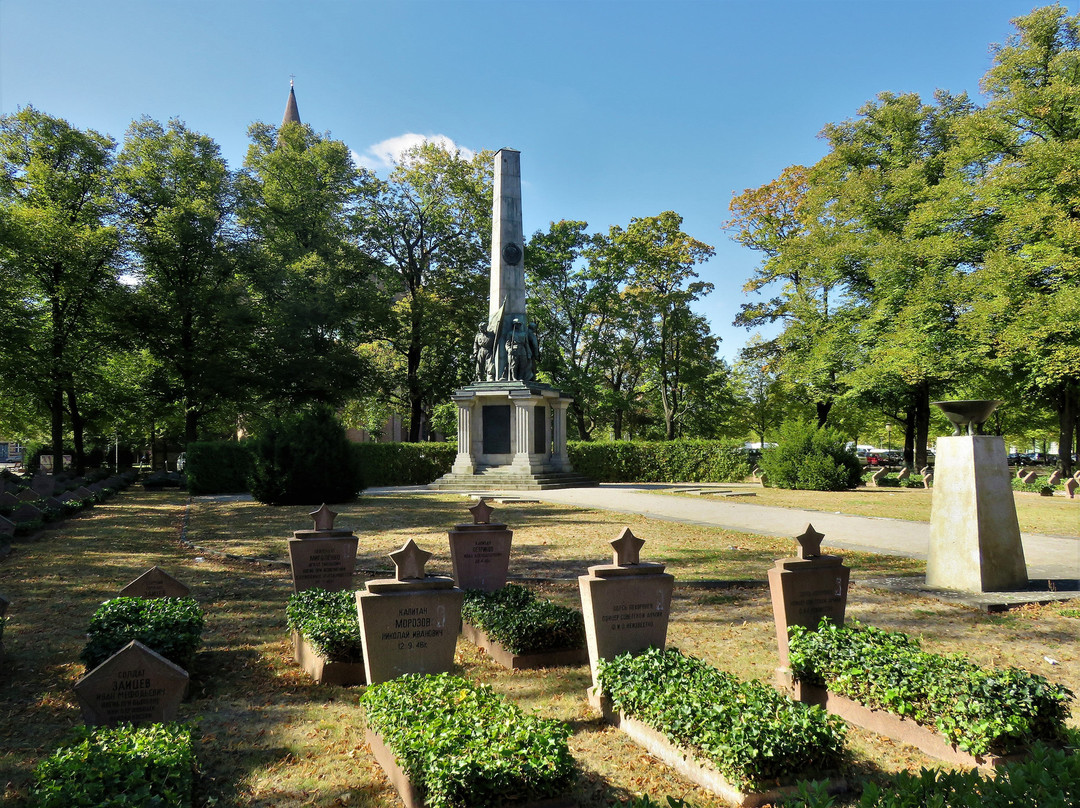 The Soviet War Memorial-波茨坦必去景点