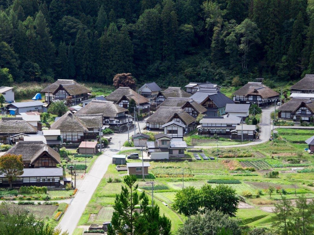 Maezawa Magariya Shuraku景点图片