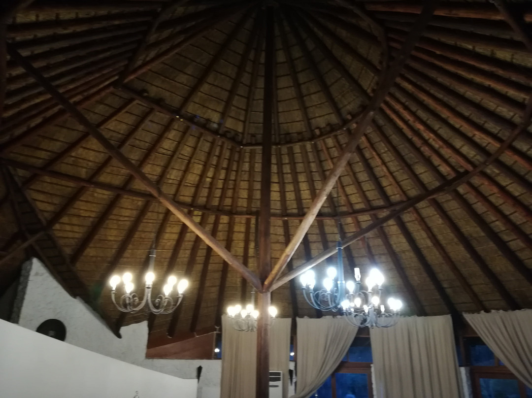 River Meadow Manor主图